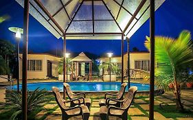 Sorina Hillside Resort